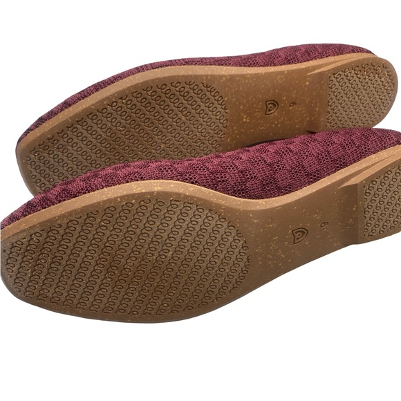 Rothy's Women's Checkered Maroon Flats - Picture 8 of 9